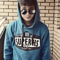 Парень ищет девушку для секса без обязательств в Иркутске Парень ищет девушку для секса без обязательств в Иркутске