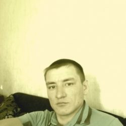 Симпатичный молодой человек ищет любовницу для интимных отношений в Иркутске Симпатичный молодой человек ищет любовницу для интимных отношений в Иркутске