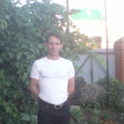 Парень ищет девушку в Иркутске для жарких встреч Парень ищет девушку в Иркутске для жарких встреч