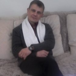 Парень из Москвы. Ищу девушку для продолжительных отношений. Парень из Москвы. Ищу девушку для продолжительных отношений.