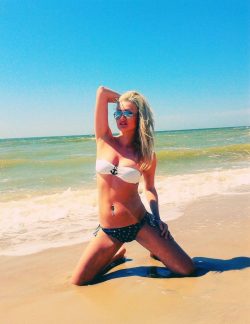 Девушка ищет парня для интима, Иркутск Девушка ищет парня для интима, Иркутск