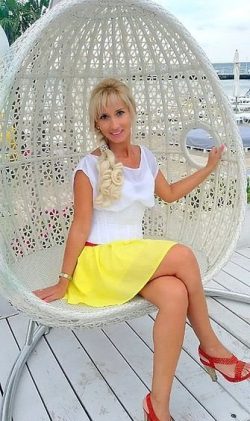 Девушка ищет мужчину для встречи в формате БДСМ Девушка ищет мужчину для встречи в формате БДСМ