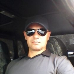 Парень из Москвы, помогаю девушкам и женщинам скрасить одиночество Парень из Москвы, помогаю девушкам и женщинам скрасить одиночество